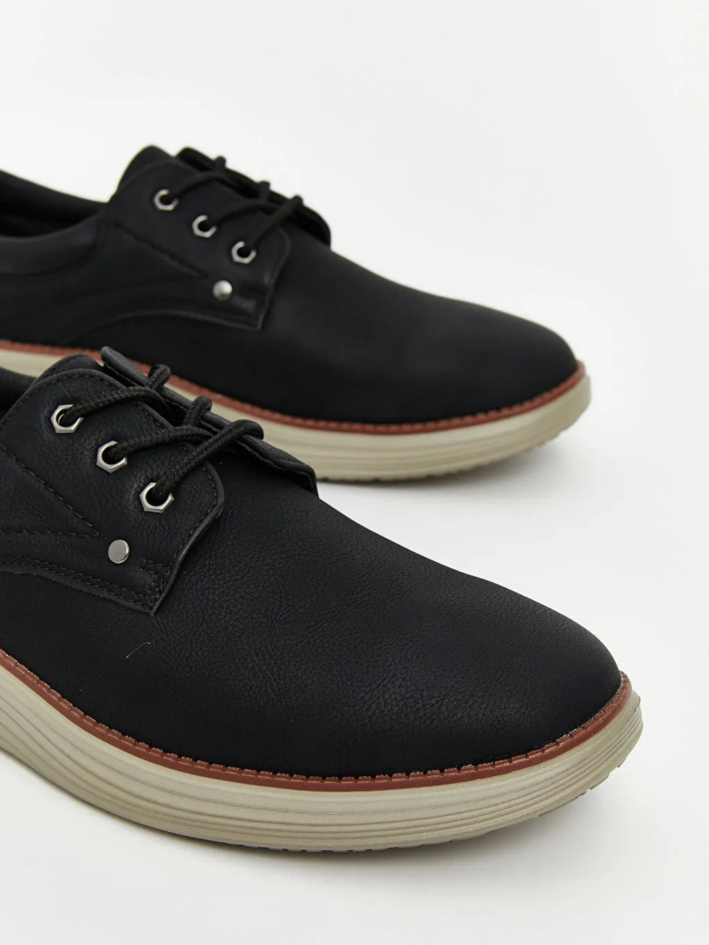 Scarpa classica da uomo STEPS con lacci